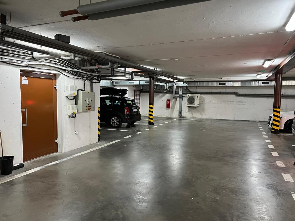 Castle View Apartment With Free Parking Bratislava Extérieur photo